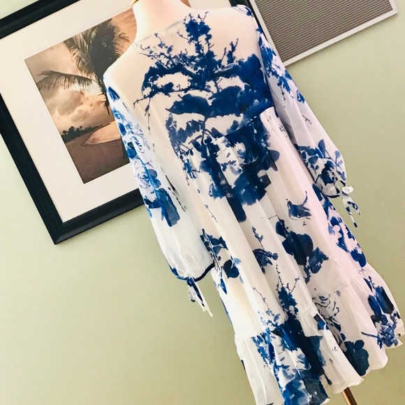 LAST ONE! Entro Blue & White Boho Floral - Picture 8 of 8